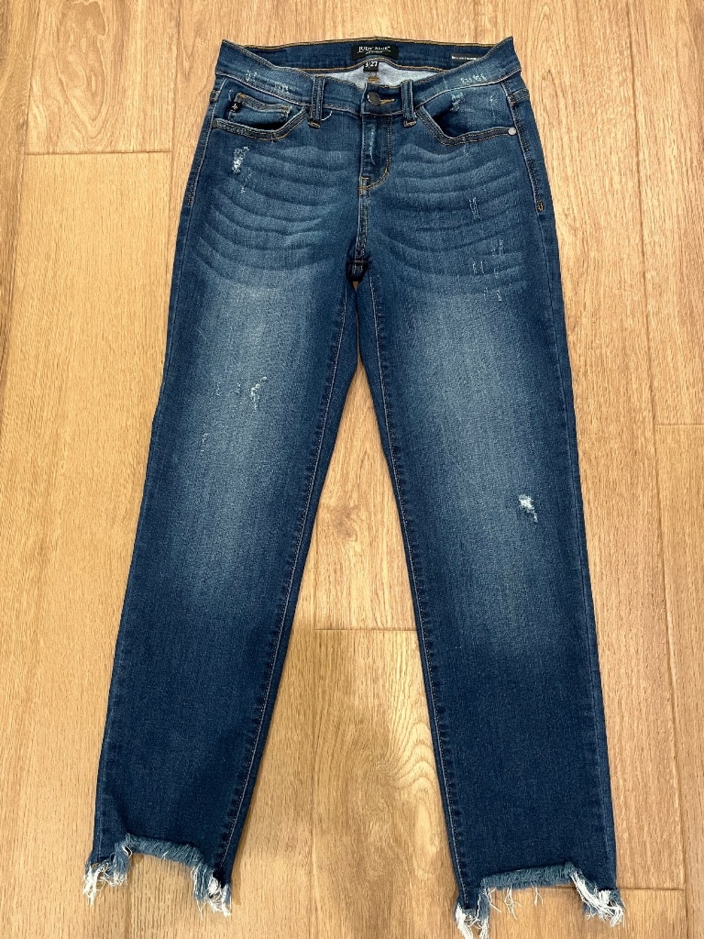 Judy Blue relaxed straight fit size 5/27